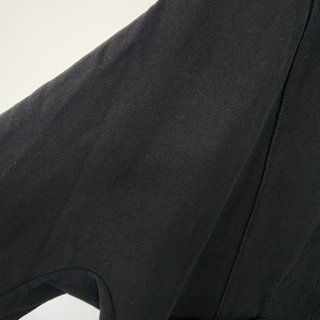 g-cut 블랙 골드버튼 가디건 상품이미지4