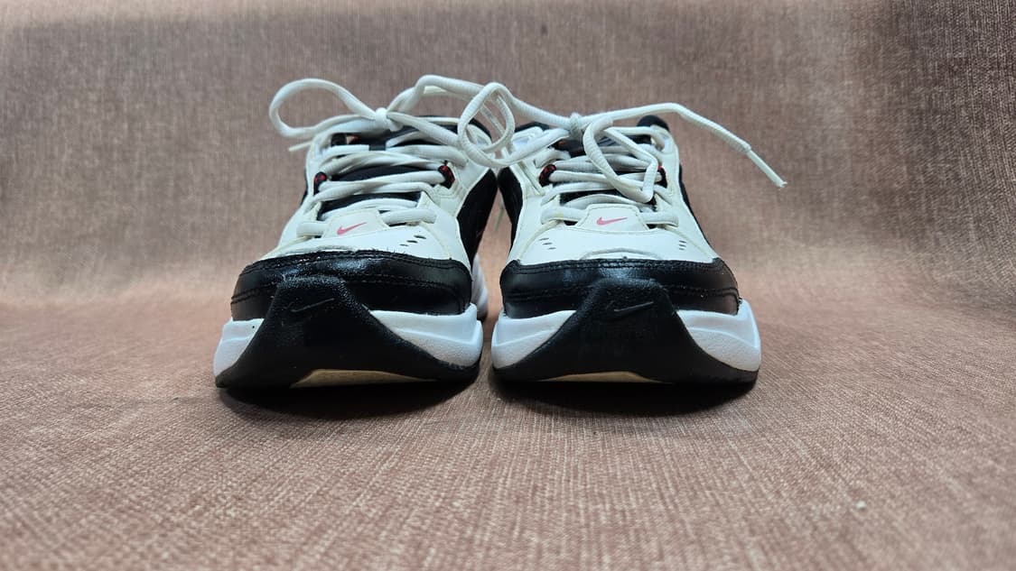 나이키 240mm- 에어 모나크 화이트 블랙 흰검   상품이미지3