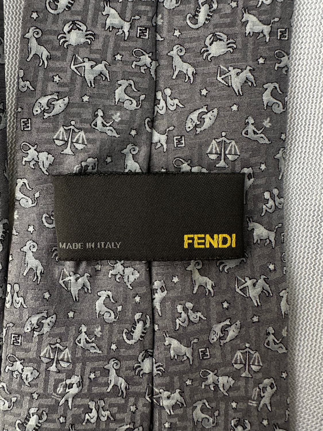 펜디 남성 실크 넥타이 상품이미지7