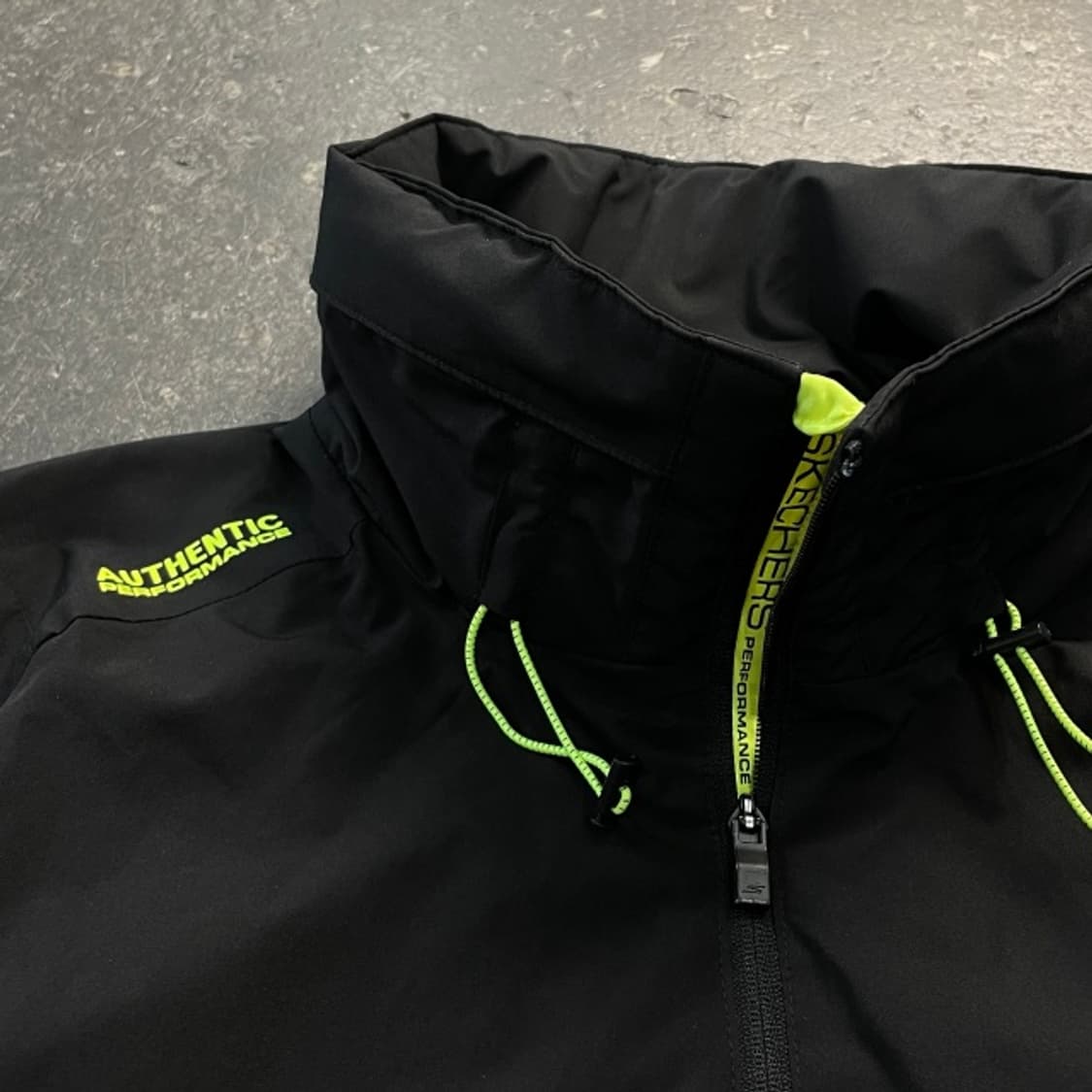 105 스케쳐스 바람막이  상품이미지4