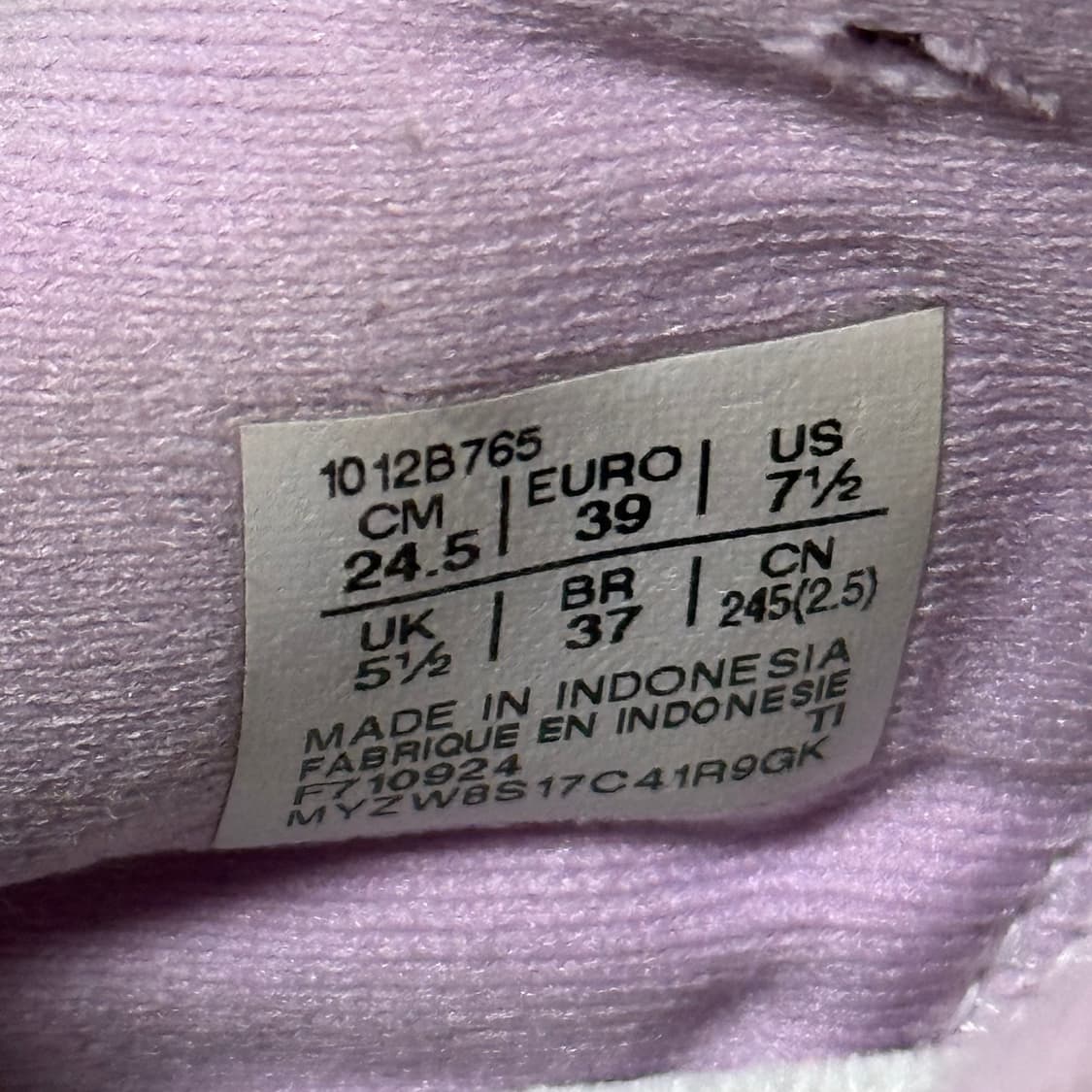 [정가 23만원] 아식스 노바블라스트 5 245 상품이미지8