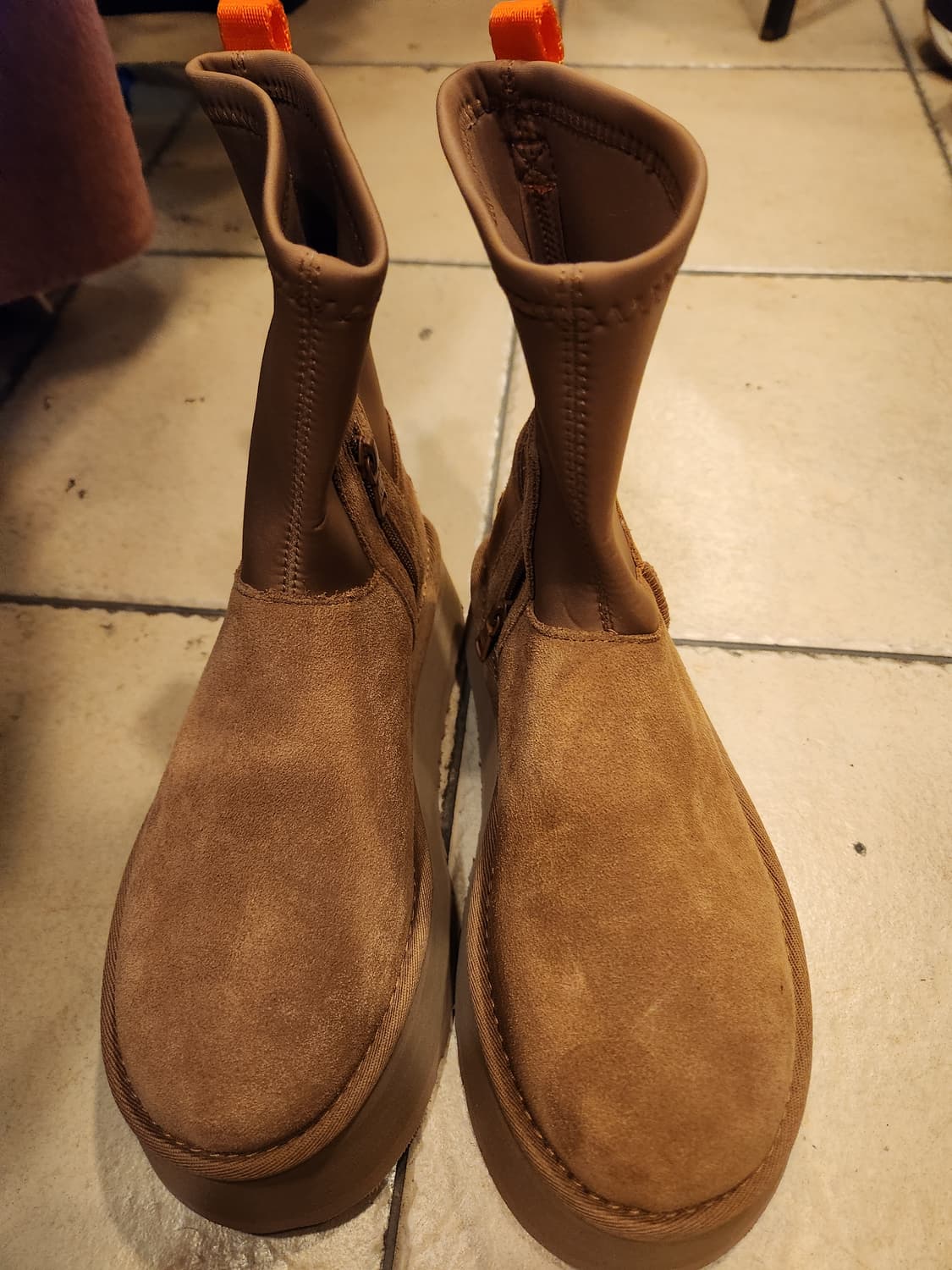 UGG 어그 플랫폼 네오플랜 부츠 상품이미지2