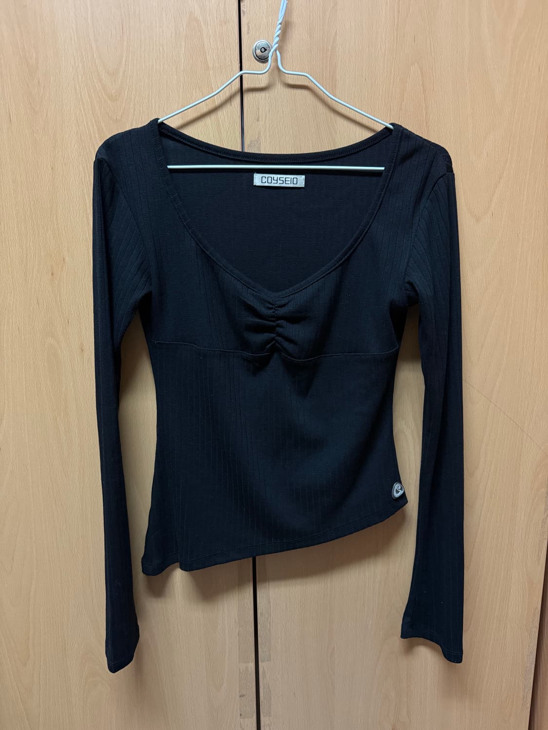 코이세이오 언밸런스 셔링 탑 블랙 상품이미지2