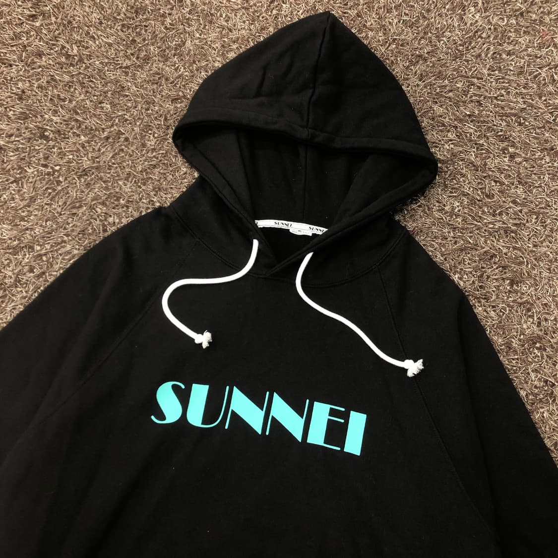 써네이 로고 후드티 상품이미지2