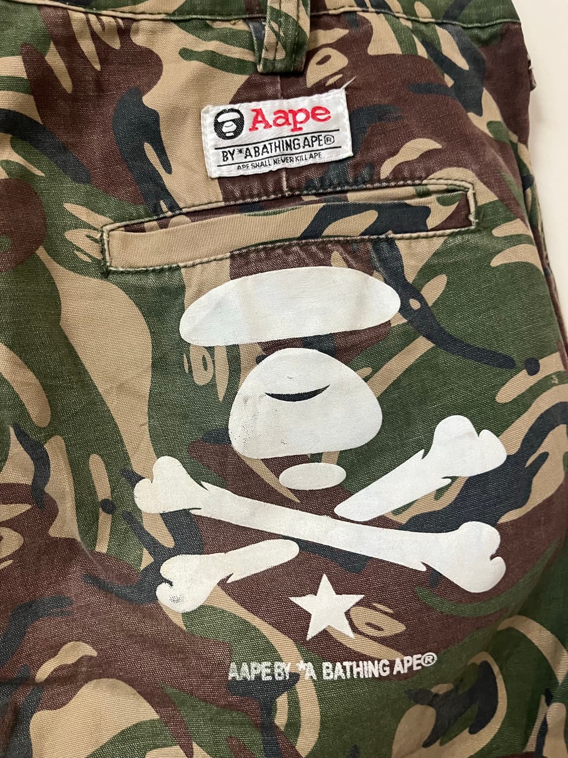 에이프 카모 반바지 상품이미지3