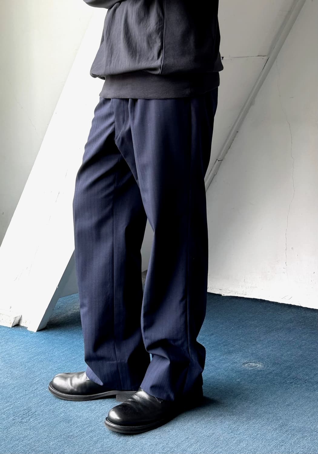 Design stripe 1 pleats wide trouser 상품이미지9