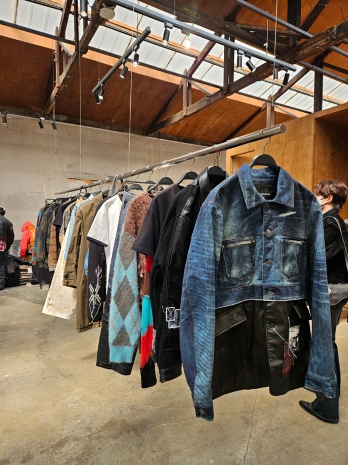 자라 x 앤더슨벨 데님 콤보 점퍼 미디움 블루 상품이미지2