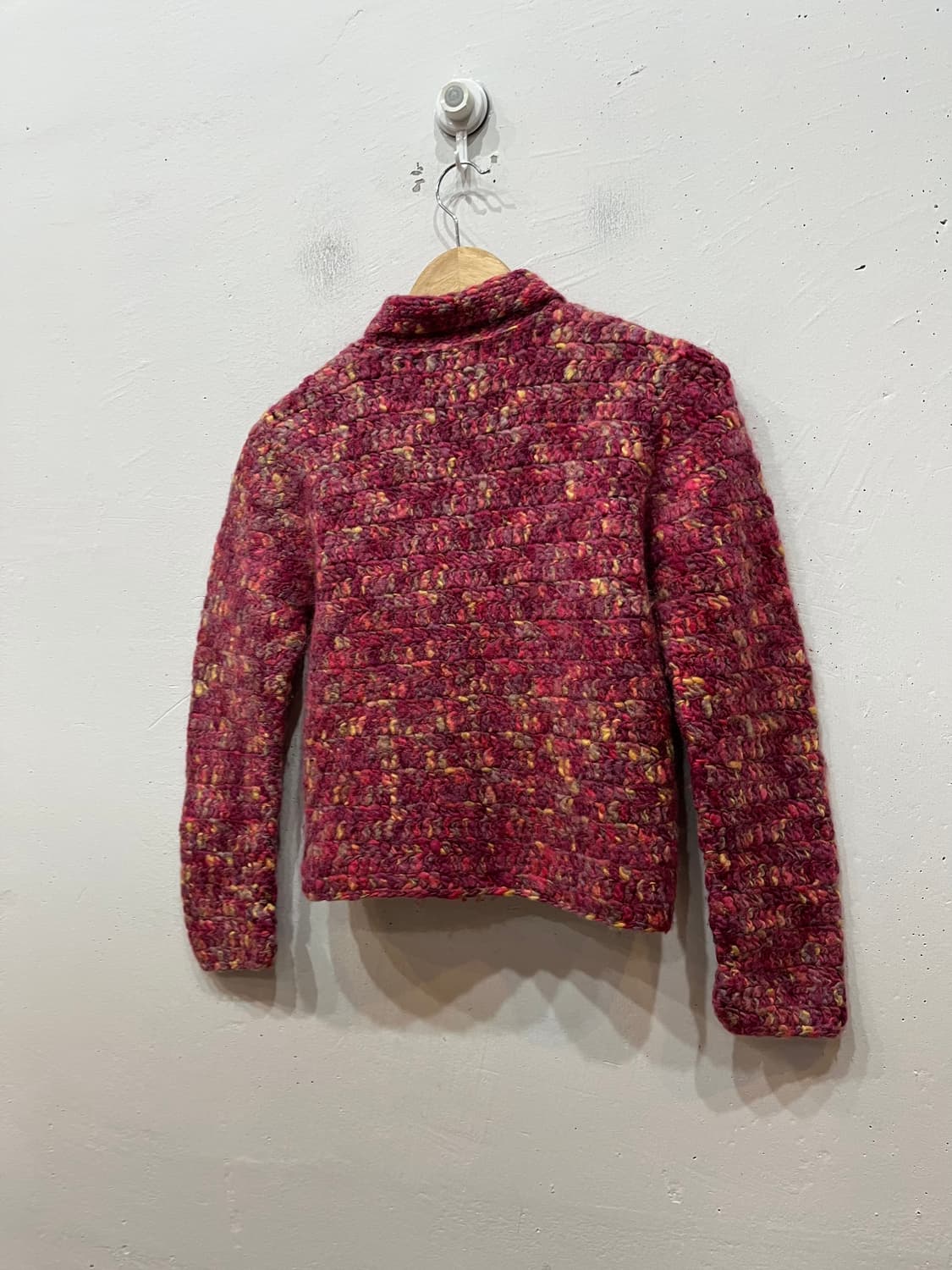 KUMIKYOKU 핸드메이드 퓨어울 비비드 가디건  상품이미지3