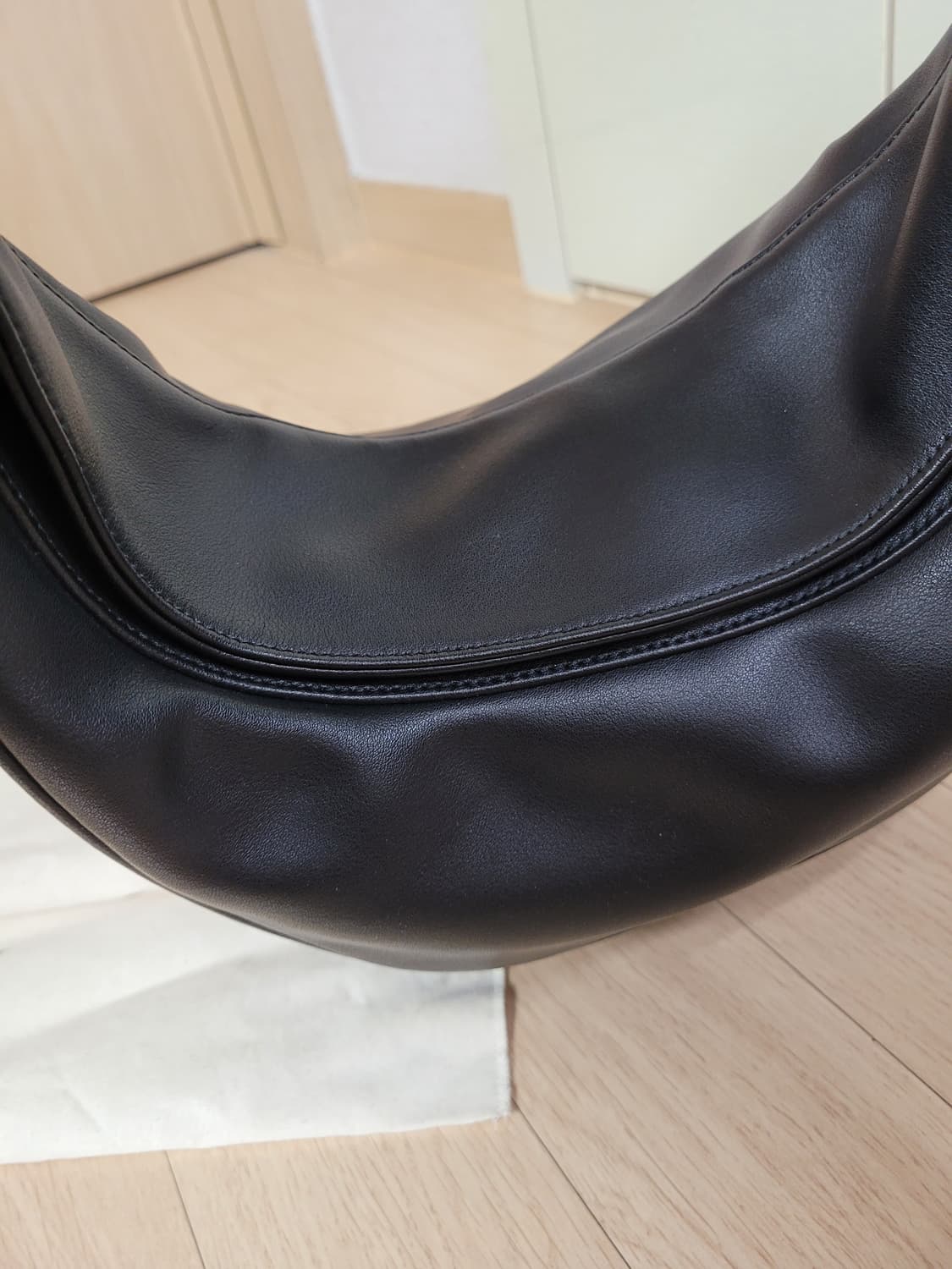 엘바테게브 Elbategev 오스트라백 블랙 (호보백) 상품이미지6