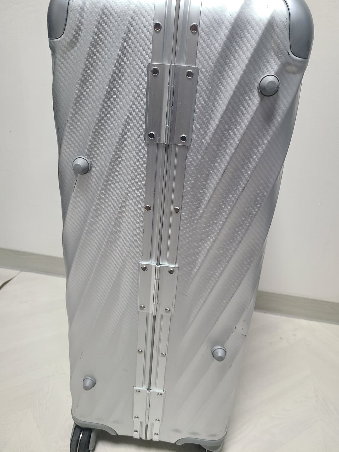 TUMI 알루미늄 캐리어 실버 29인치 상품이미지9