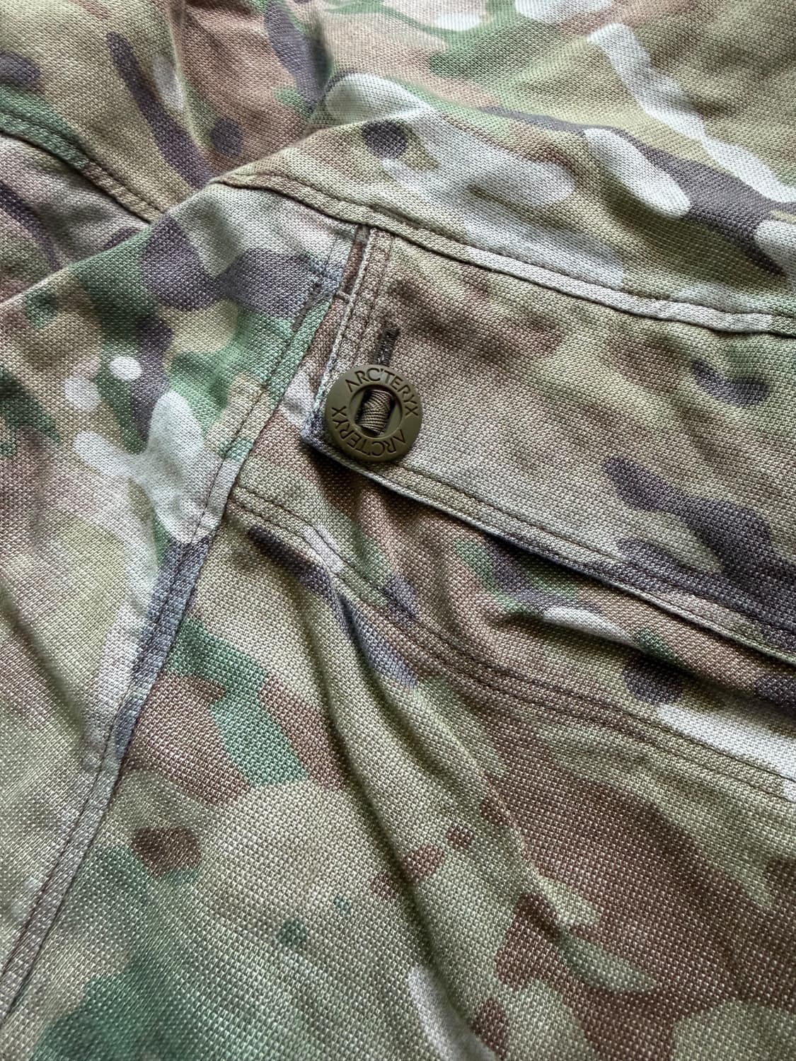 [L] 아크테릭스 리프 어썰트 팬츠 멀티캠 상품이미지4