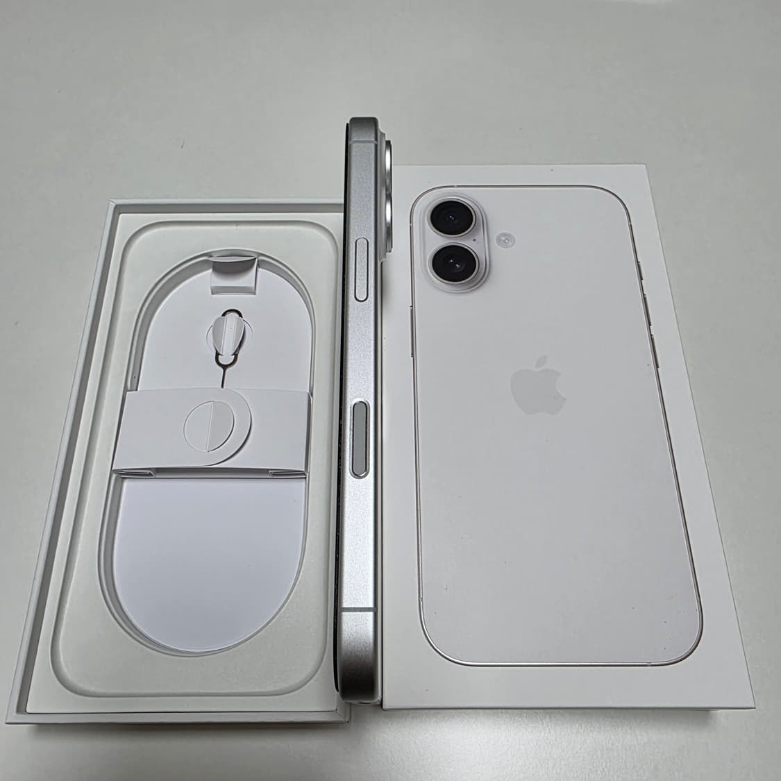 아이폰17일반 256 화이트 상품이미지4