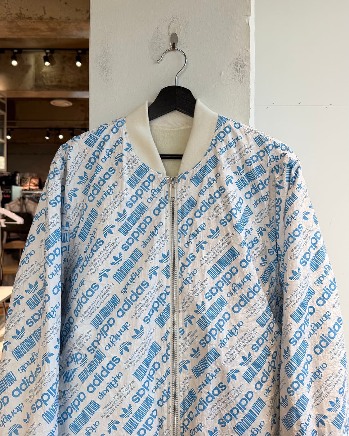 아디다스x알렉산더왕 리버서블 플리스 박시 봄버 자켓 상품이미지3