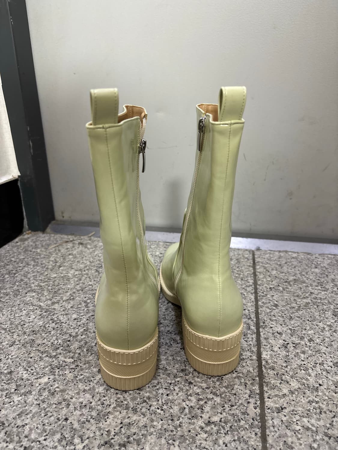 세이지 그린 포우 레더 부츠 (새상품) 상품이미지3