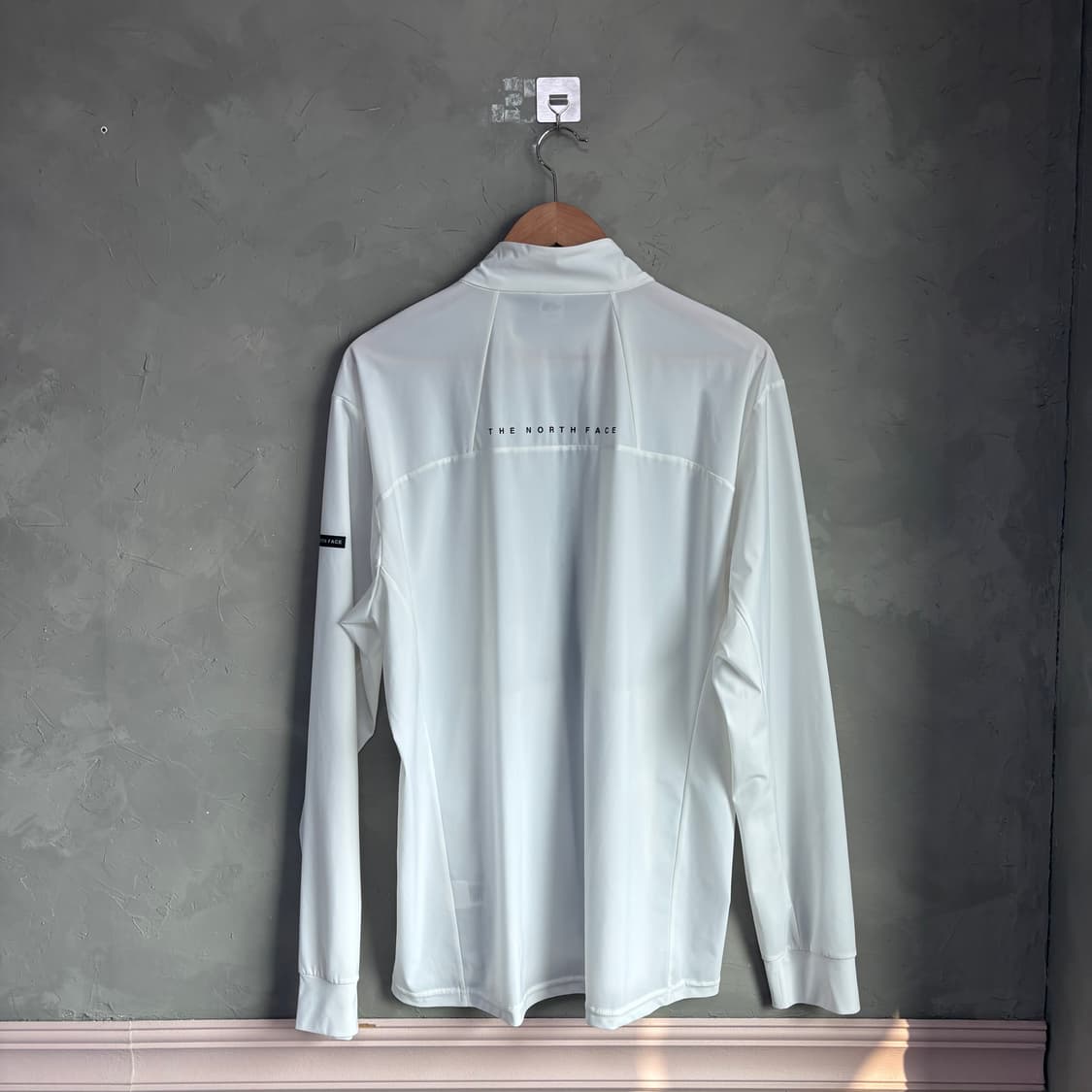 노스페이스 팀코리아 기능성 바람막이 집업 화이트 상품이미지4
