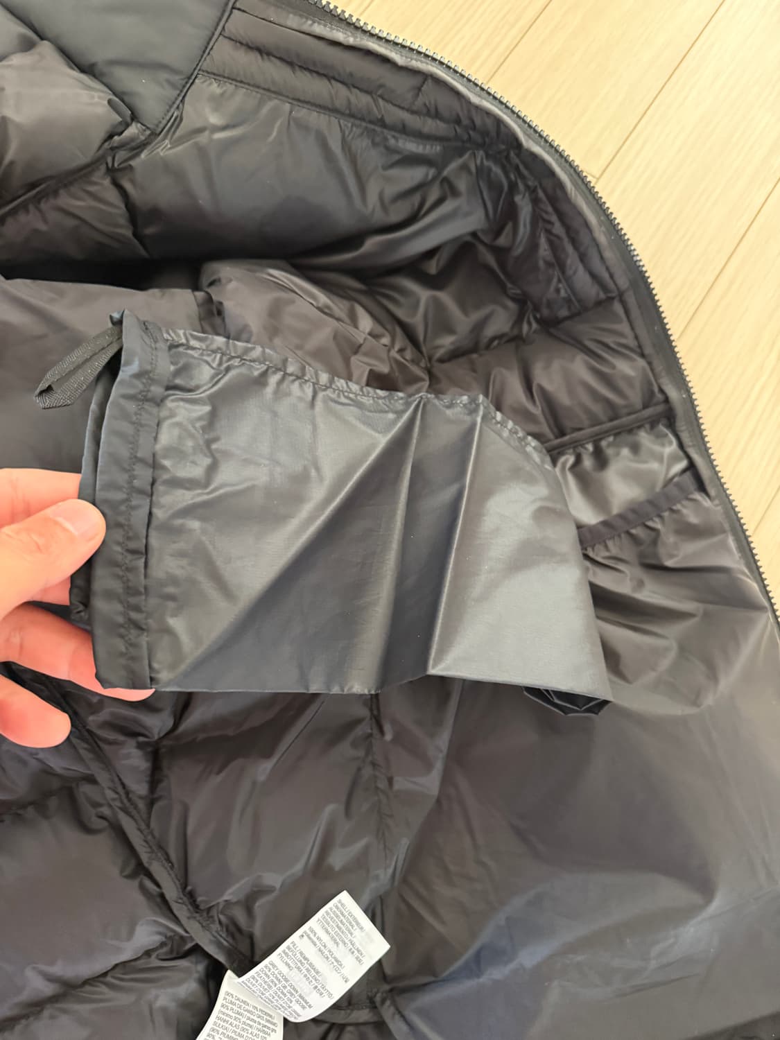 아크테릭스 논후드 경량패딩 토륨 xxl  상품이미지4