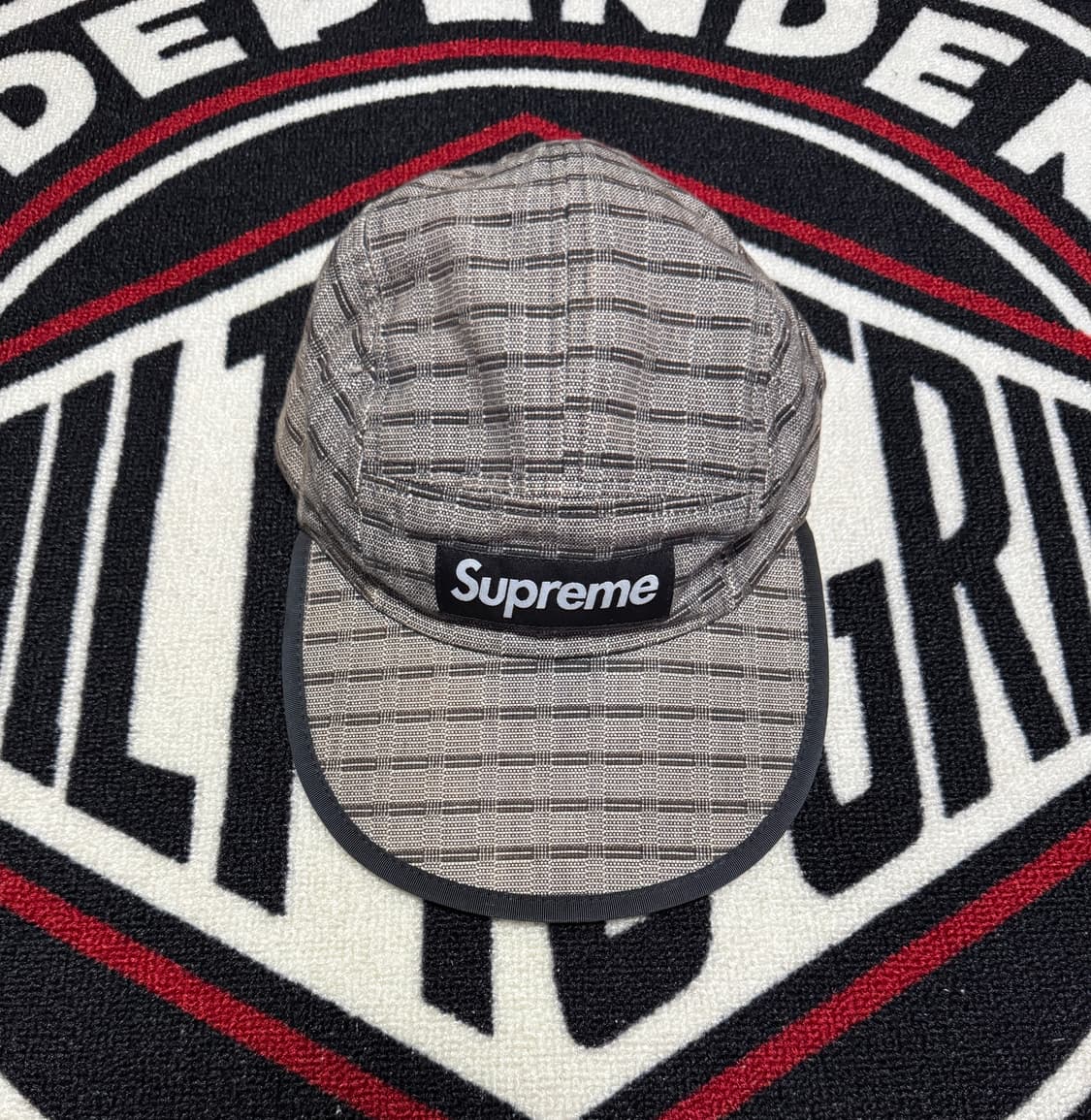 슈프림 네팔 우븐 스트라이프 피티드 캡 M/L 블랙 박스로고 상품이미지1