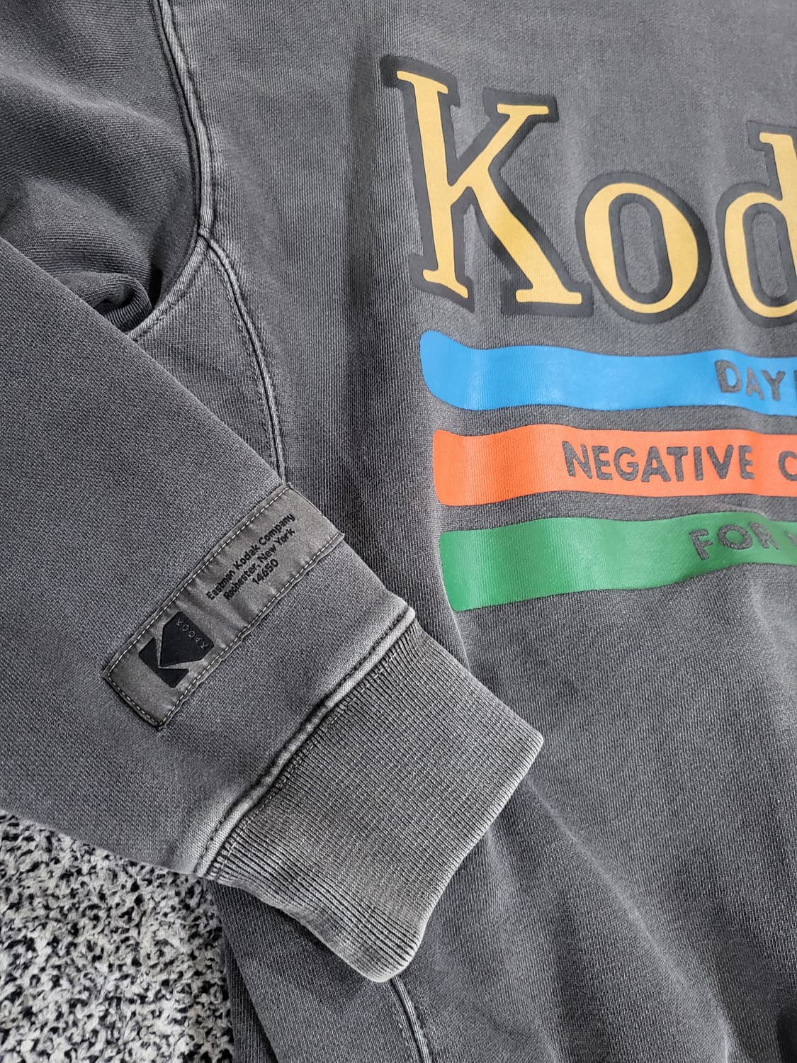 코닥 피그먼트 맨투맨 상품이미지8