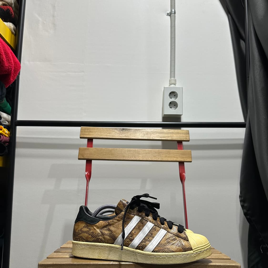 270) 아디다스 운동화 남성 남자 슈퍼스타 80s 브라운 스네이크 상품이미지1