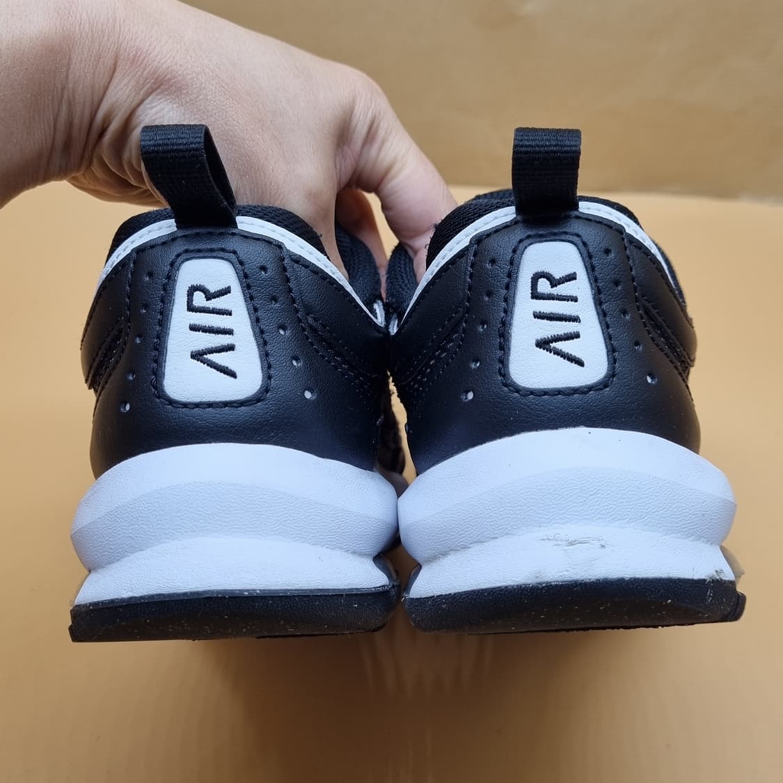 나이키 에어맥스 AP 운동화245  상품이미지4