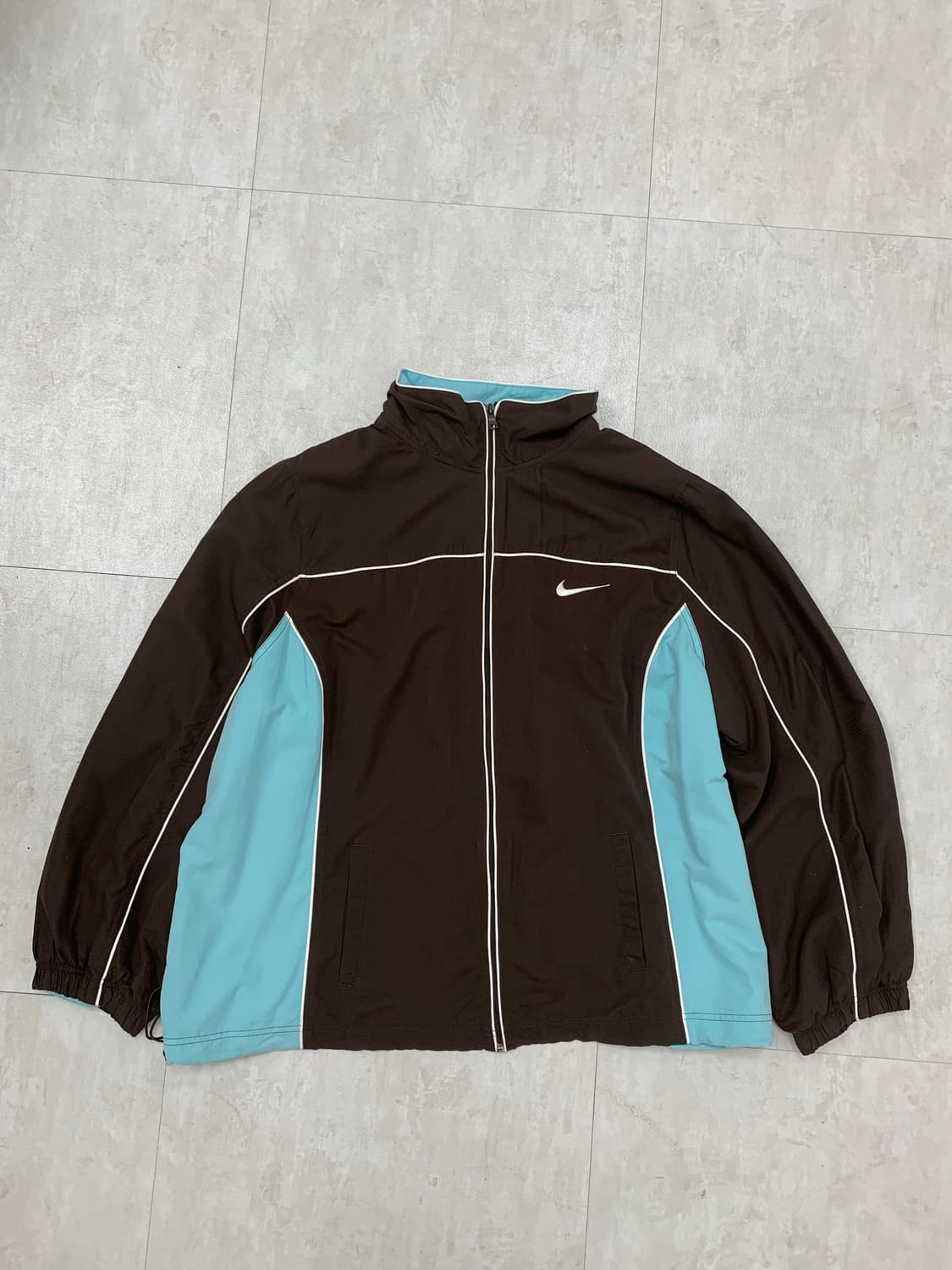 나이키 민트초코 바람막이 상품이미지2