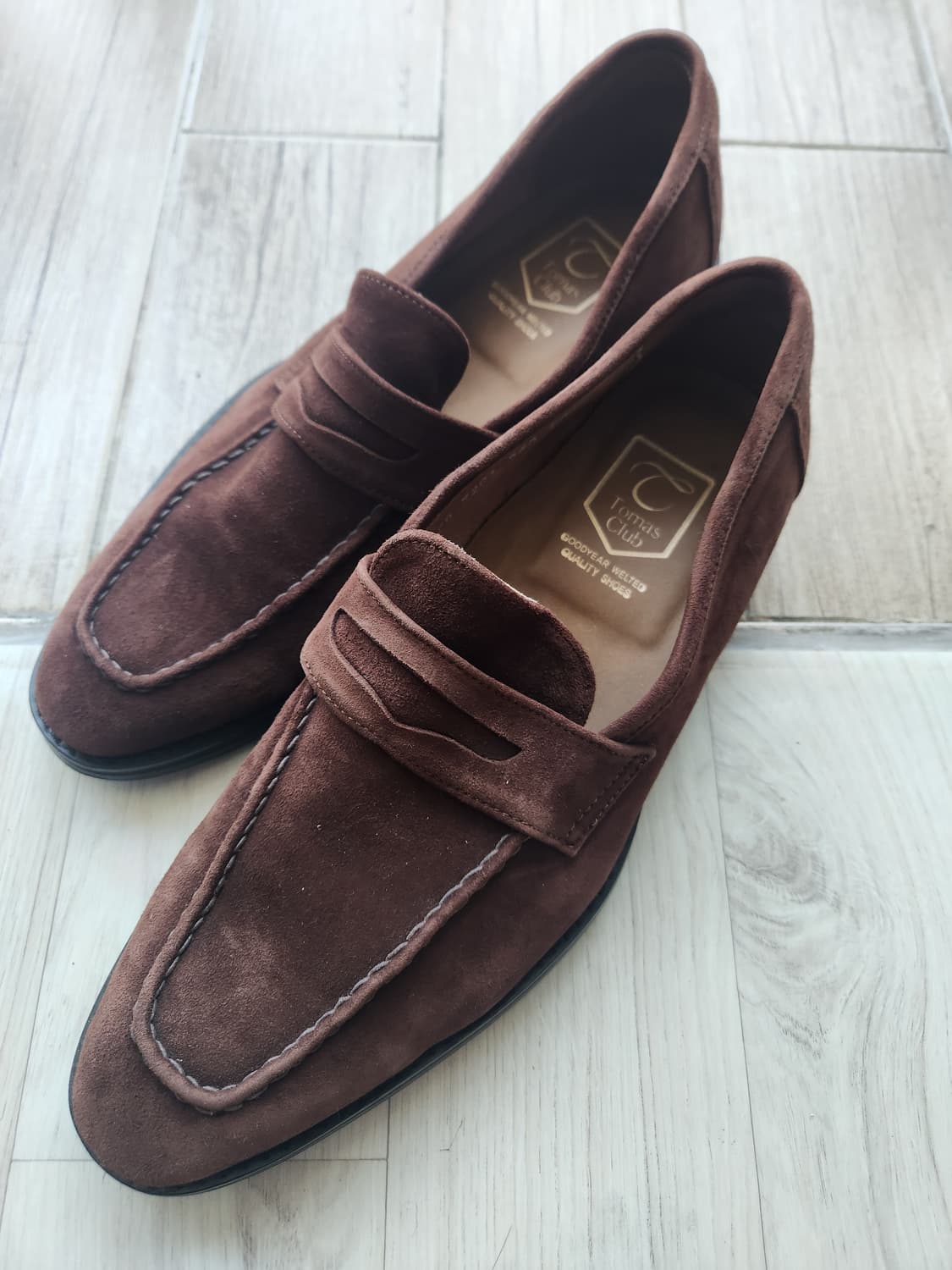 토마스클럽 스웨이드 핸드메이드 브라운 로퍼 (260) 상품이미지1