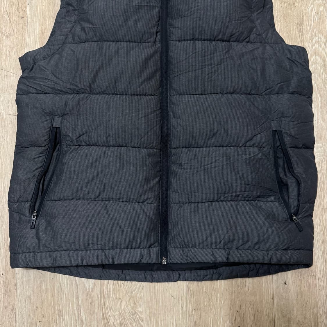 아디다스 로고 다운 패딩조끼 M/95  상품이미지4