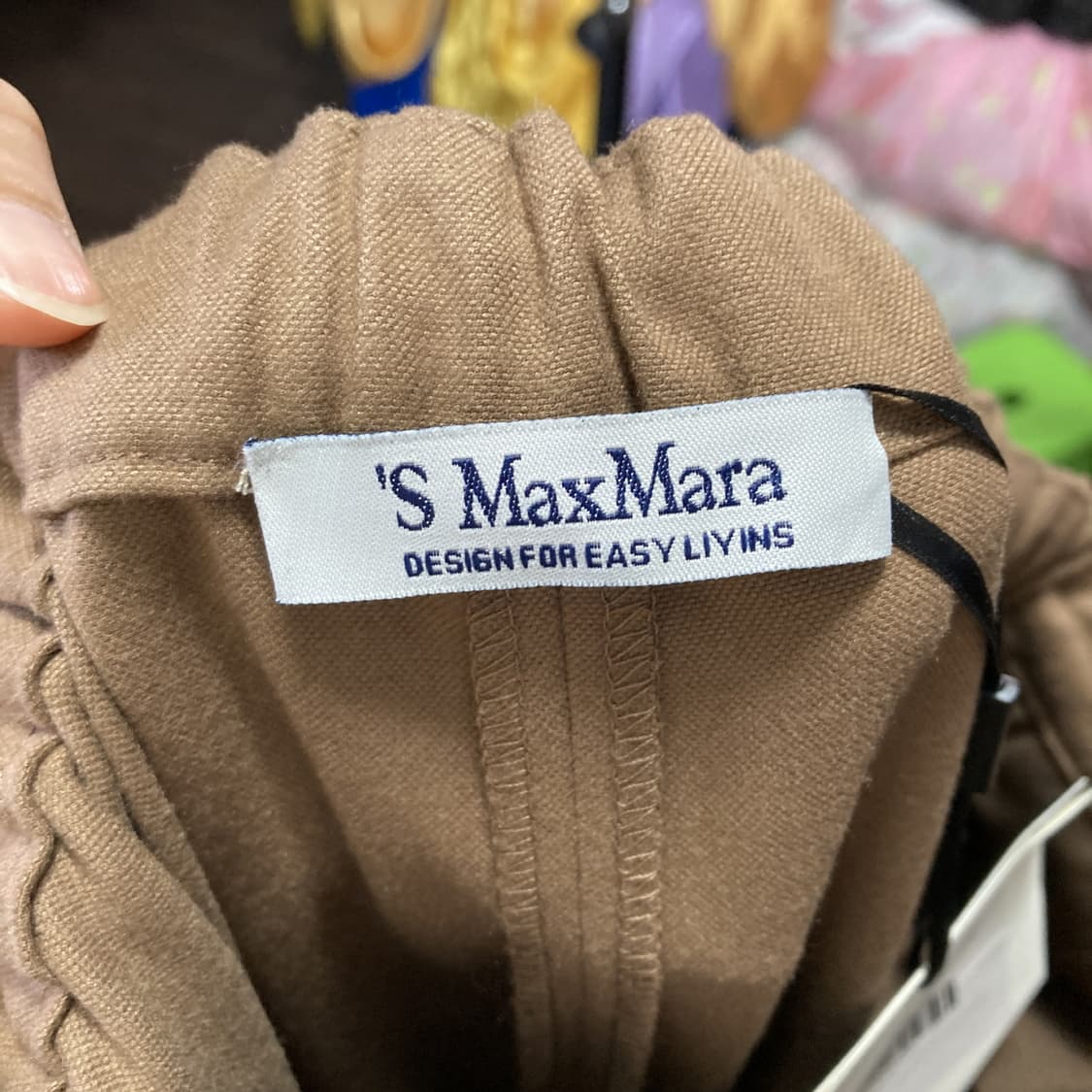 막스마라 2024 택새상품 여성울팬츠 27-28 상품이미지4