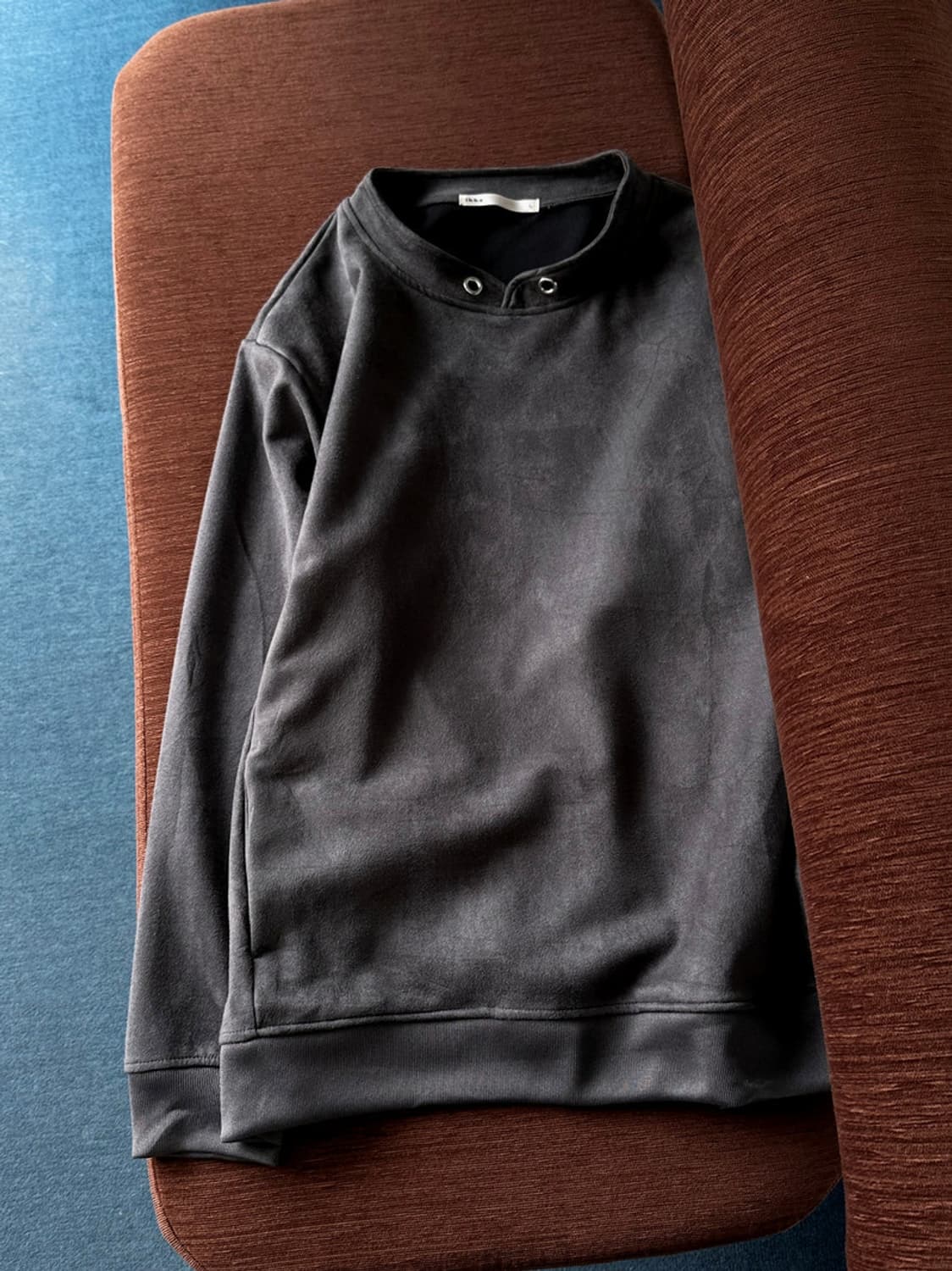 Brushed fabric L/S pullover top 상품이미지3