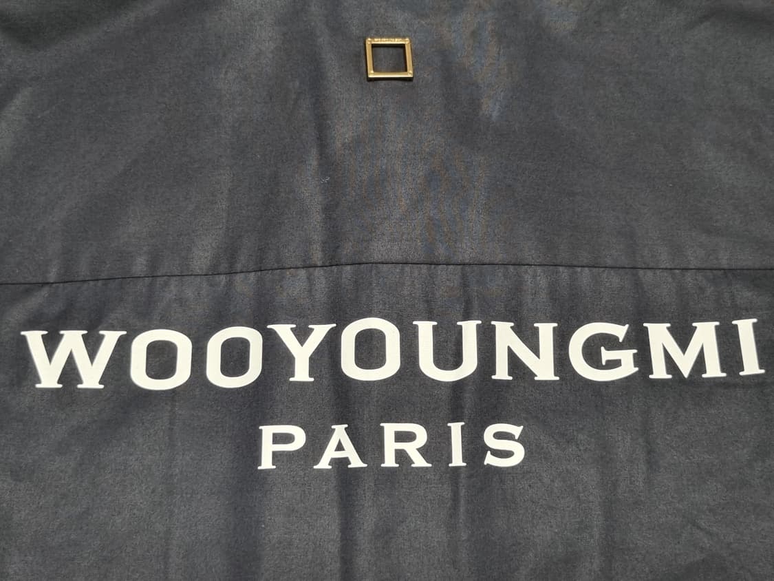 우영미 백로고 셔츠 상품이미지5