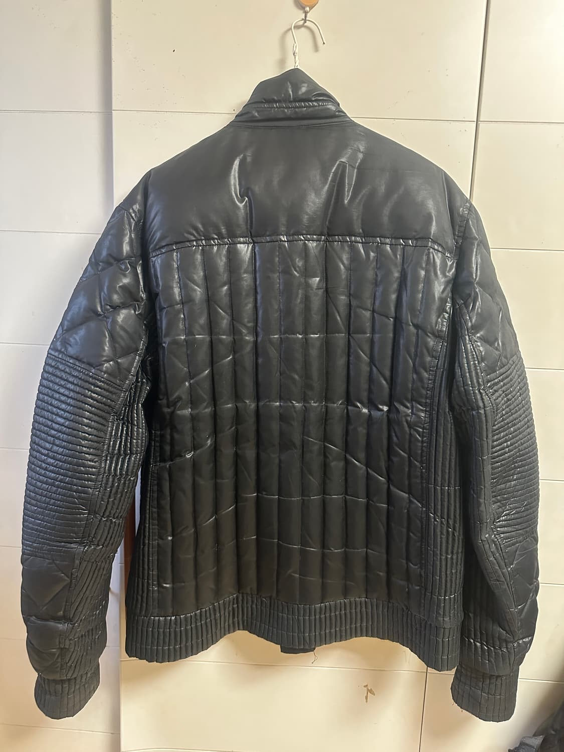 파라수코 유광 바이커 패딩점퍼 상품이미지2