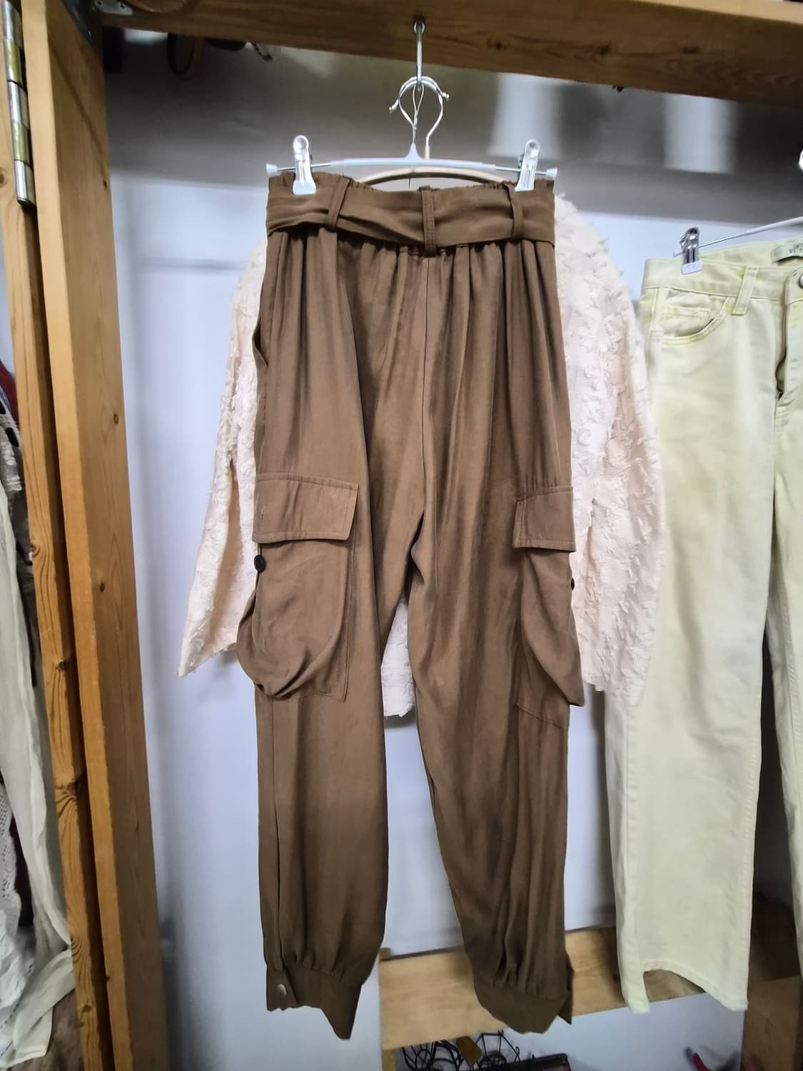 SJSJ입체 텍스처 프린지 블라우스. 카고조거팬츠 상품이미지7