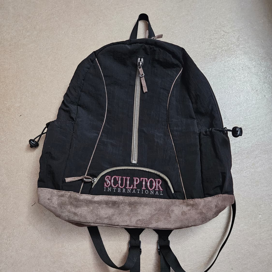 스컬프터 백팩 블랙 상품이미지1