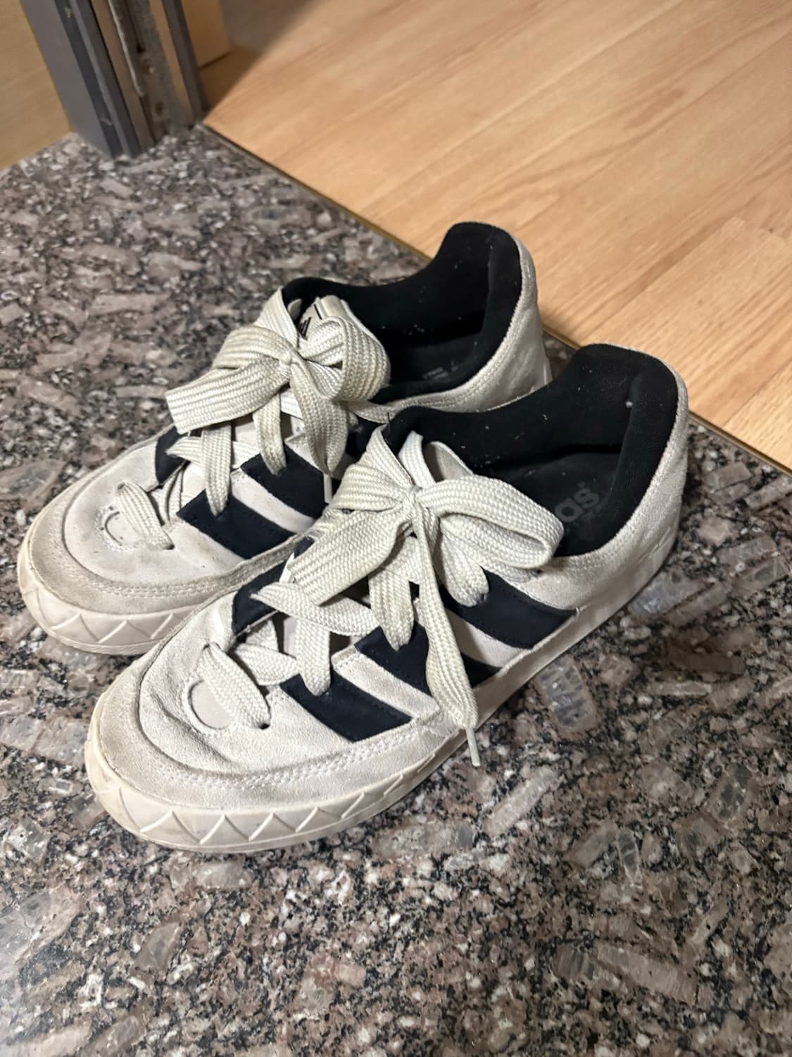 아디다스 아디매틱 그레이 상품이미지1