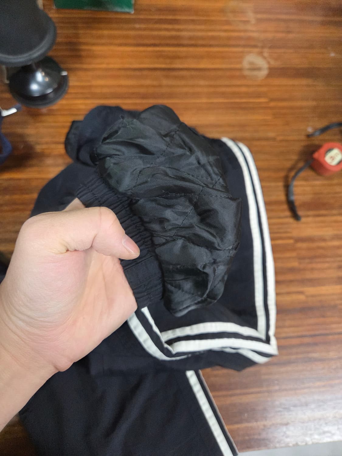 아디다스 올드스쿨 방풍 누빔 트랙 조거팬츠 대략 33 34 상품이미지4