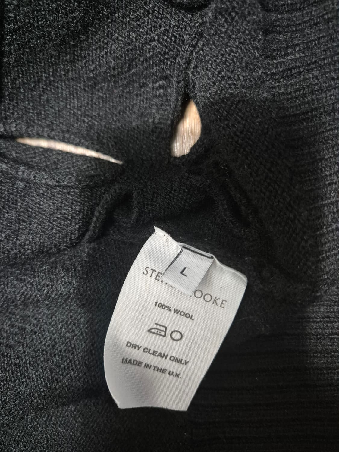 스테판쿡 22fw 슬래시 가디건 판매합니다. 상품이미지3