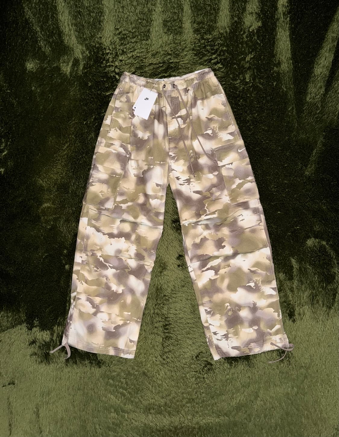 [M] 나이키 우먼즈 카모 립스탑 미드라이즈 카고 팬츠 상품이미지1
