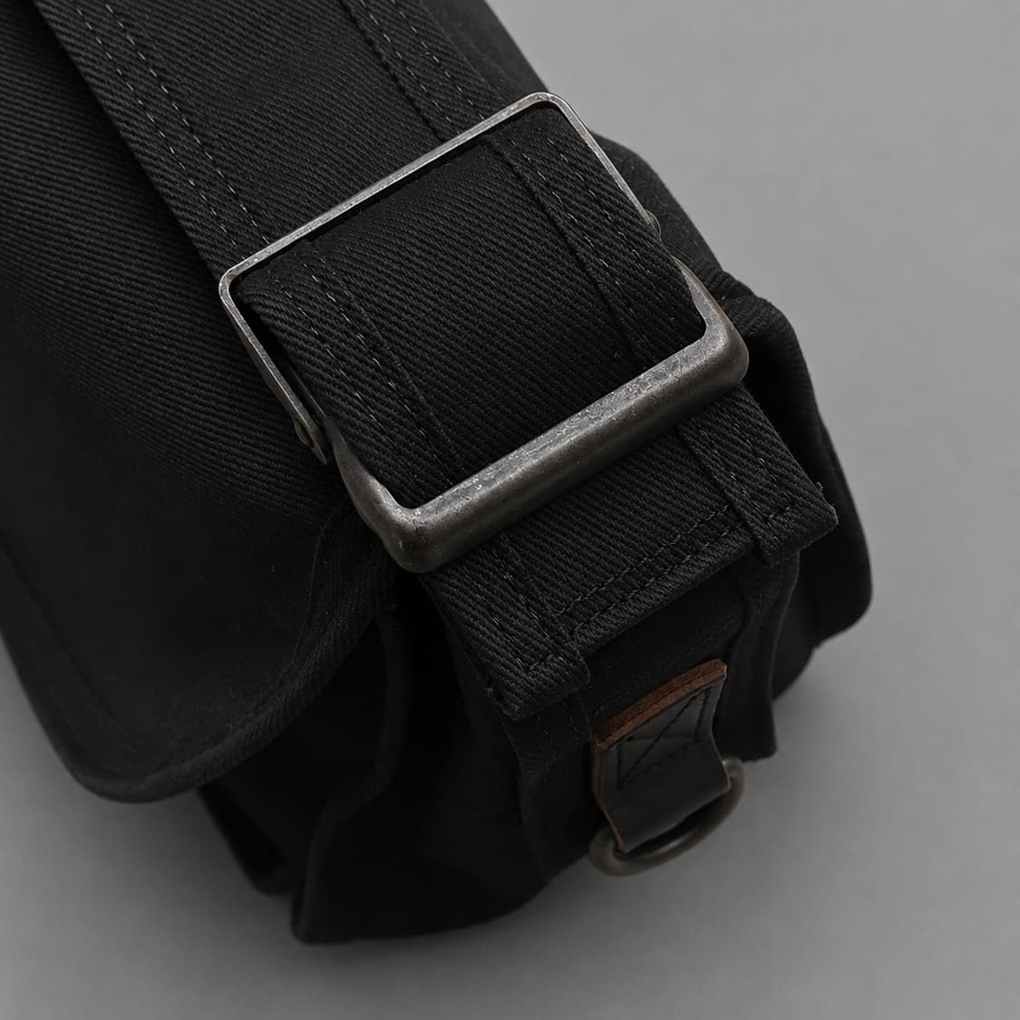 PORTER Yoshida STAIN Messenger Bag Black 상품이미지2