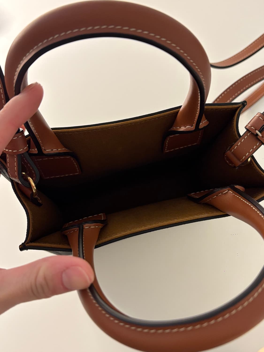 셀린느 트리옹프 캔버스 & 셀린느 프린트 카프스킨 미니 상품이미지7