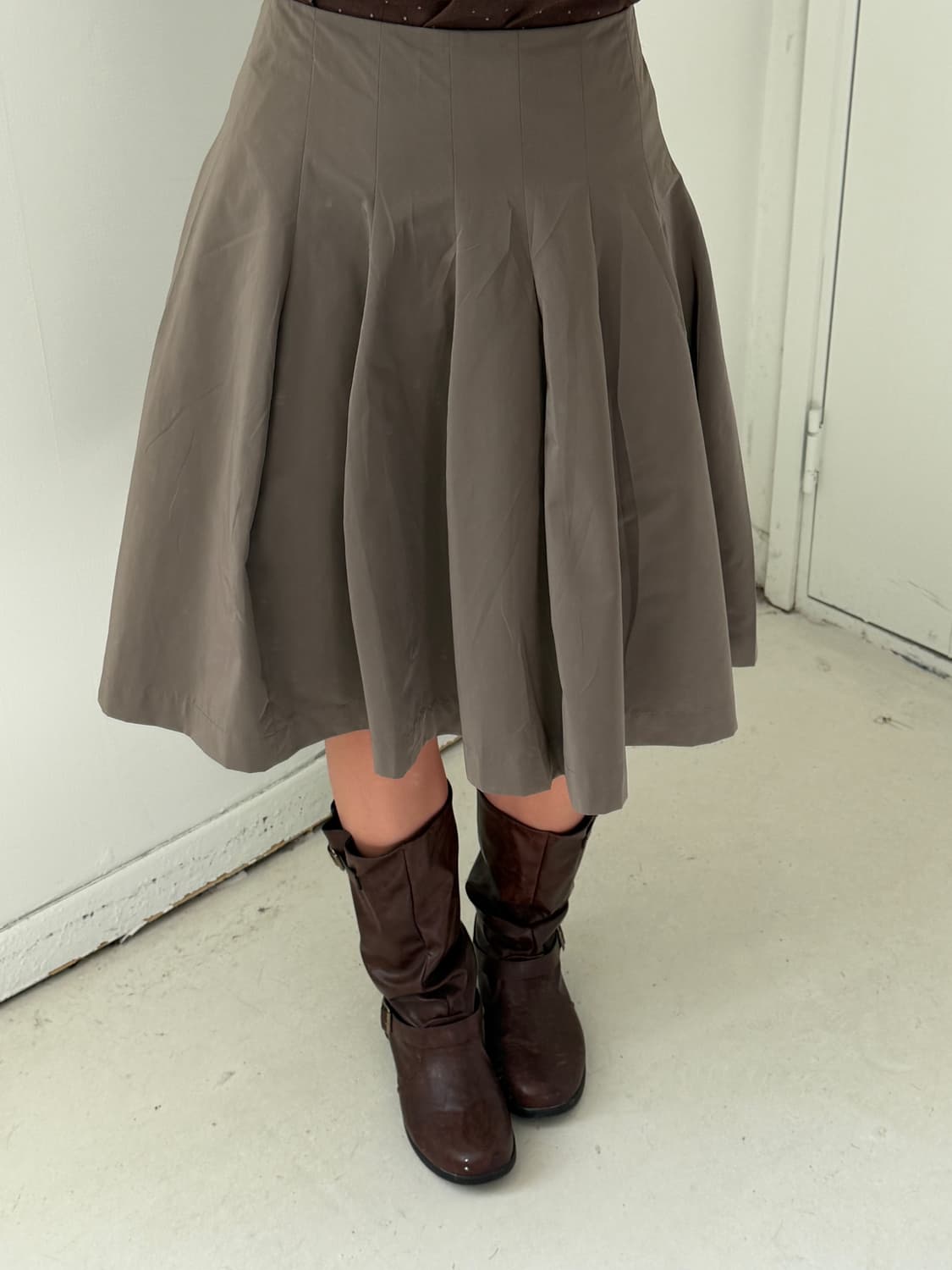 일본빈티지 모카 핀턱 미디스커트 상품이미지1