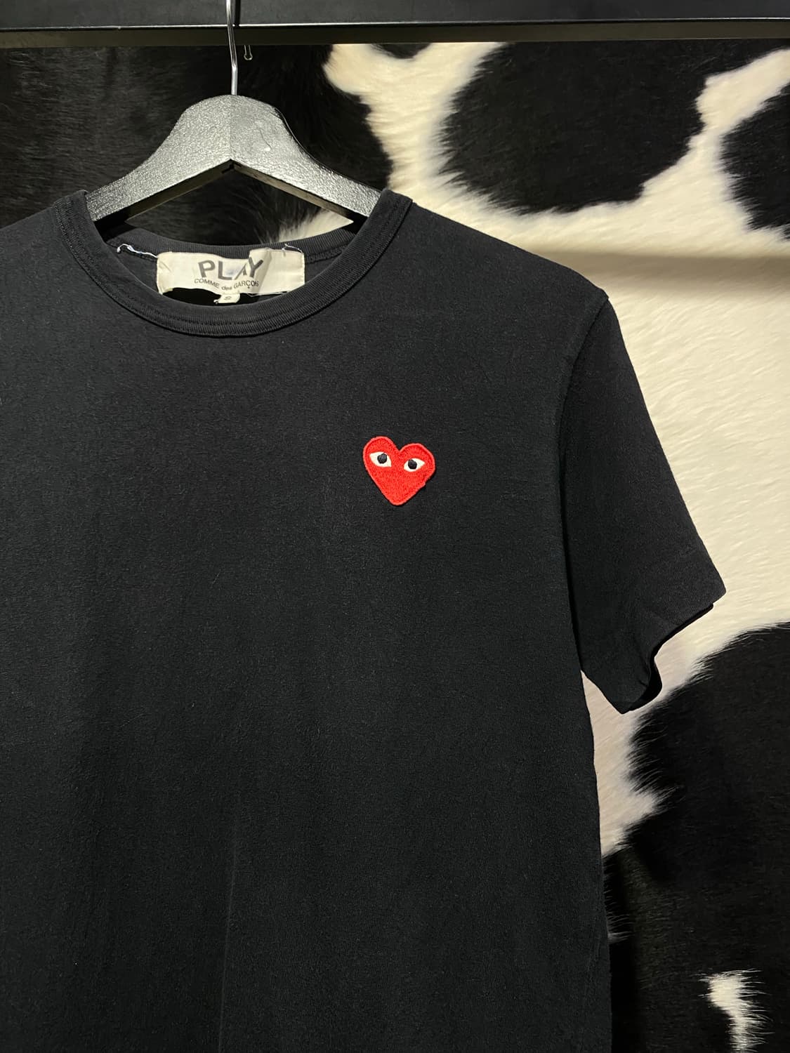 Comme des Garcons 플레이라인 자수패치 반팔 티셔츠 상품이미지3