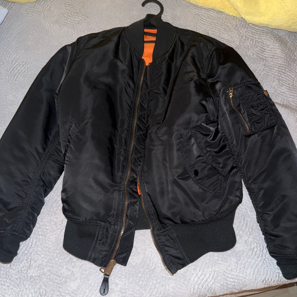 알파인더스트리 ma-1 자켓 상품이미지1