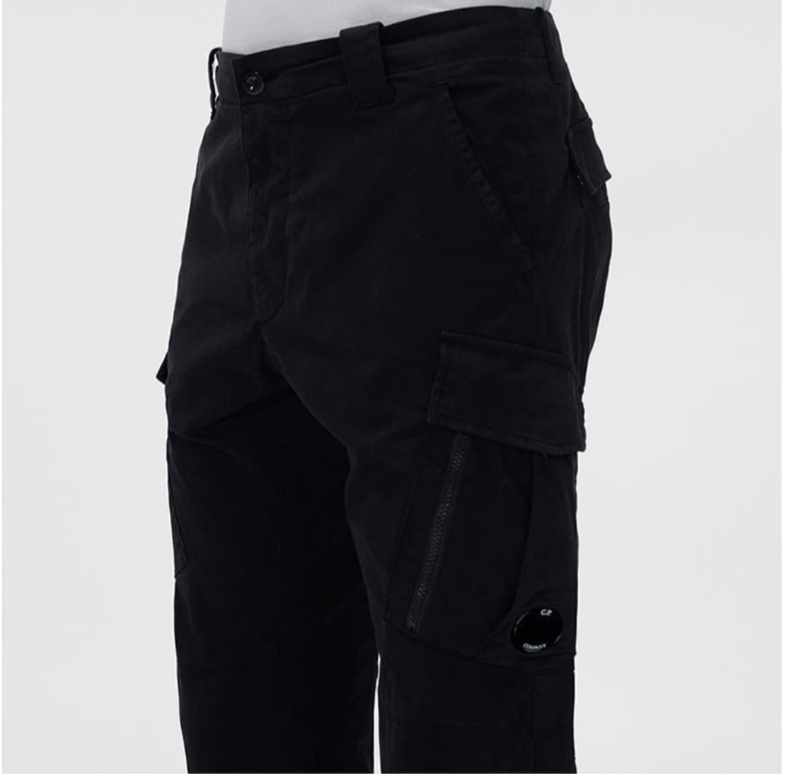 CP컴퍼니 렌즈 와펜 카고팬츠 BK 46 상품이미지1