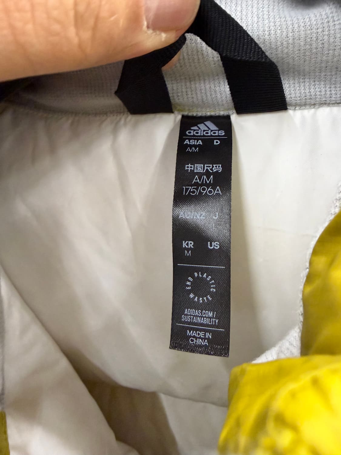 아디다스 패딩 M 사이즈 상품이미지5