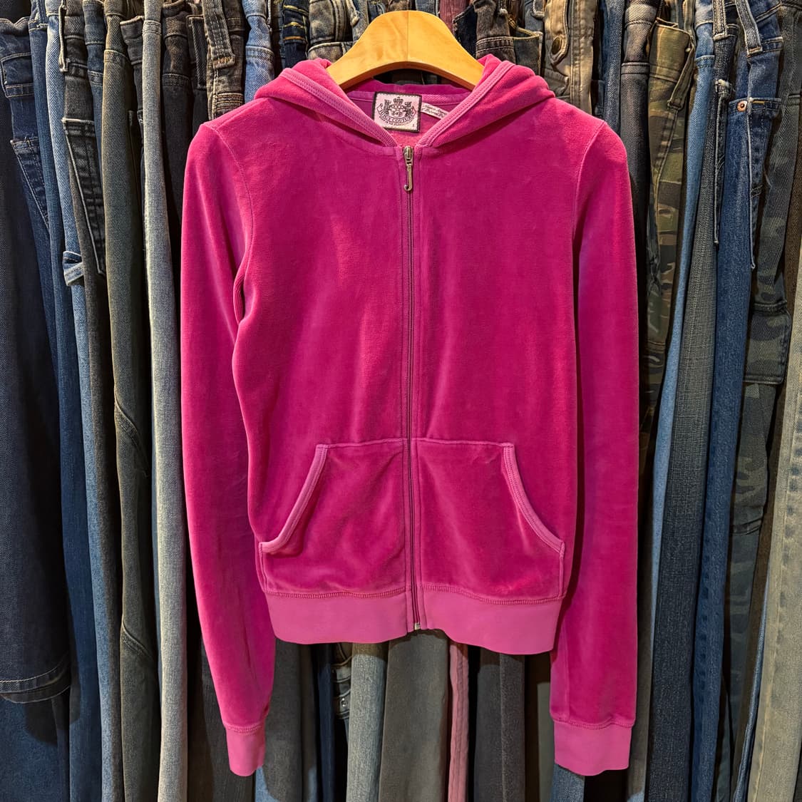 쥬시 꾸뛰르 핫핑크 벨벳 후드집업 상품이미지2