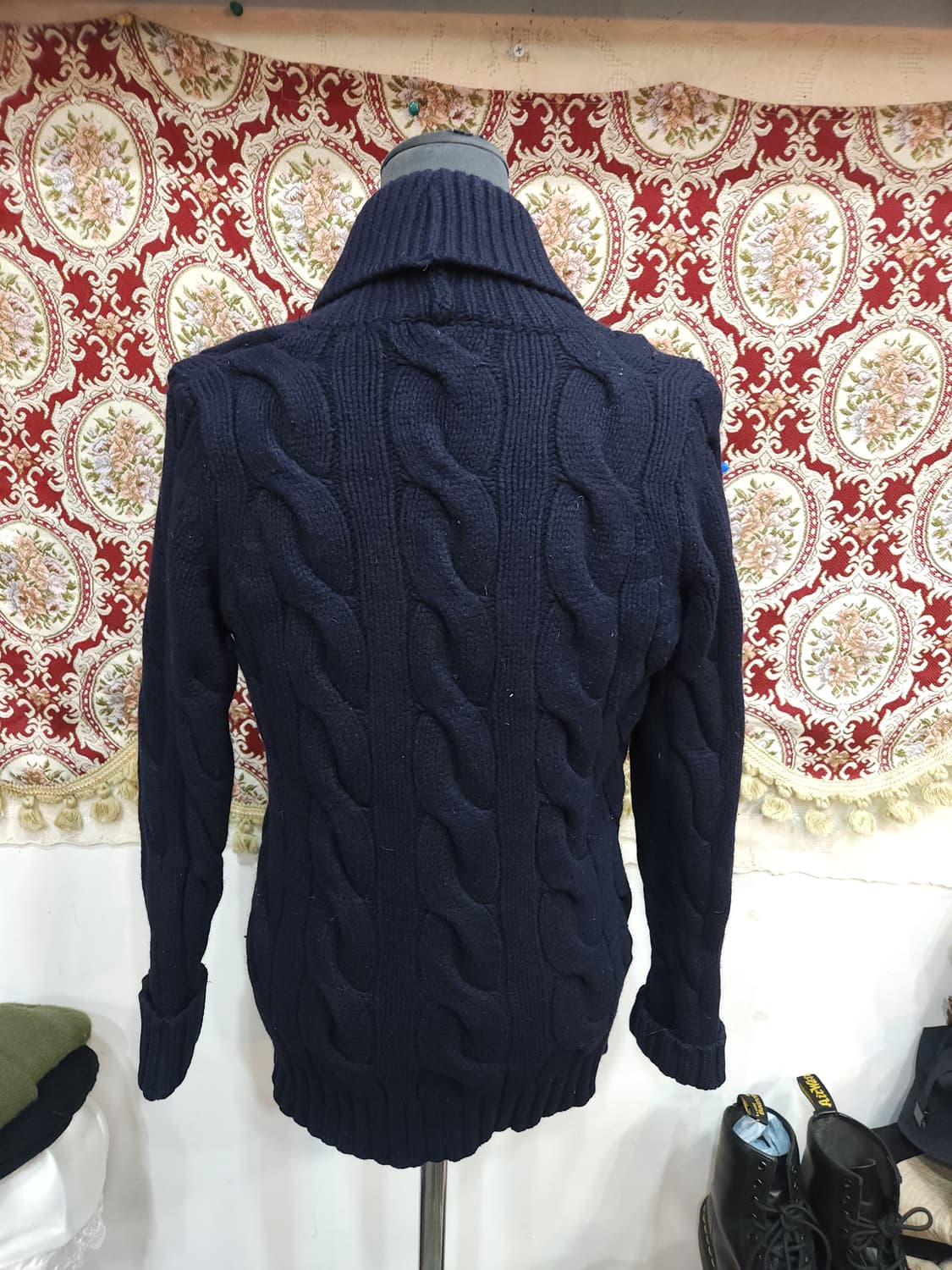 라코스테 네이비 숄카라 울 꽈배기 니트 가디건

 상품이미지7