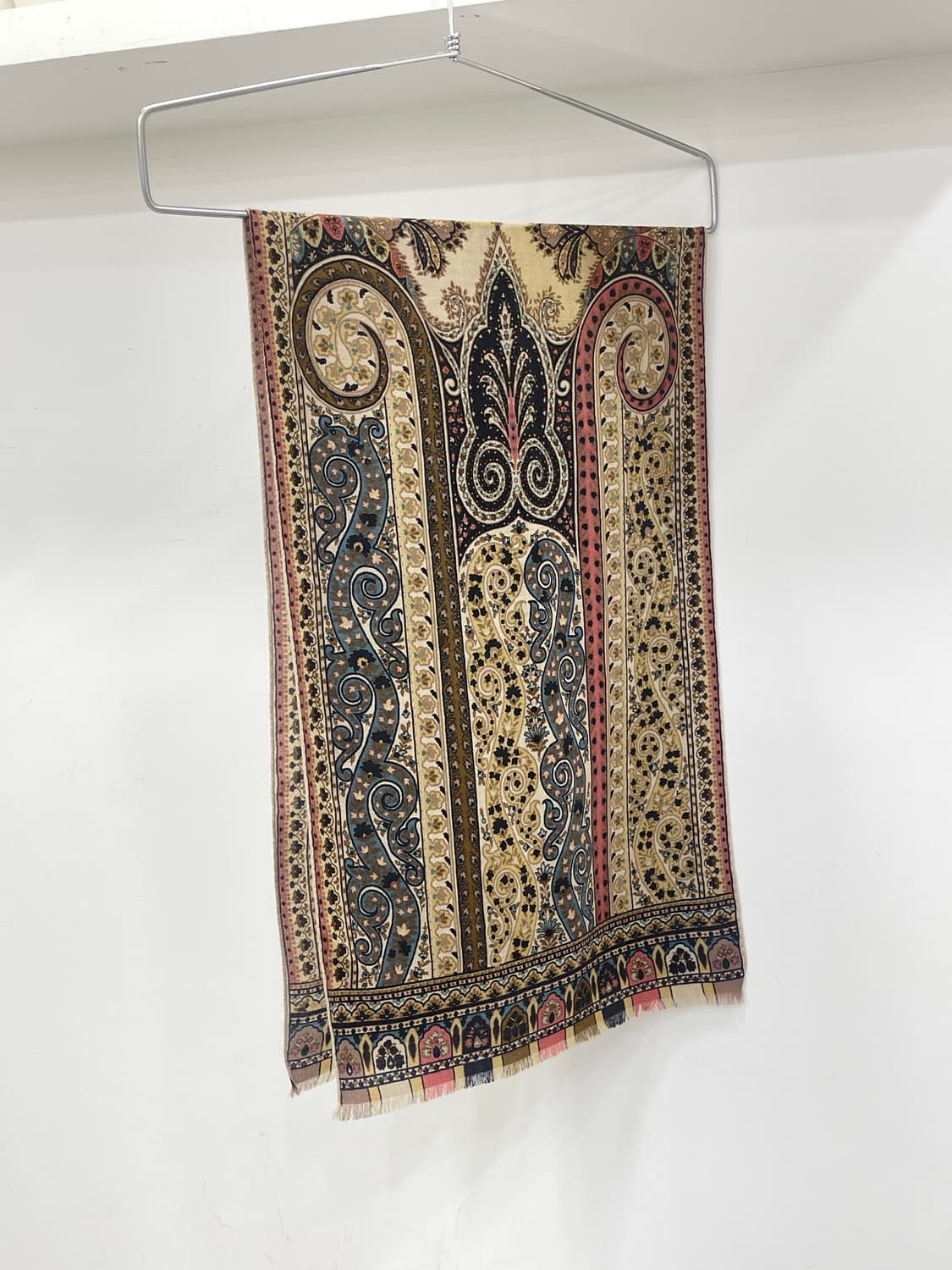 에트로 캐시미어 실크 머플러  상품이미지8