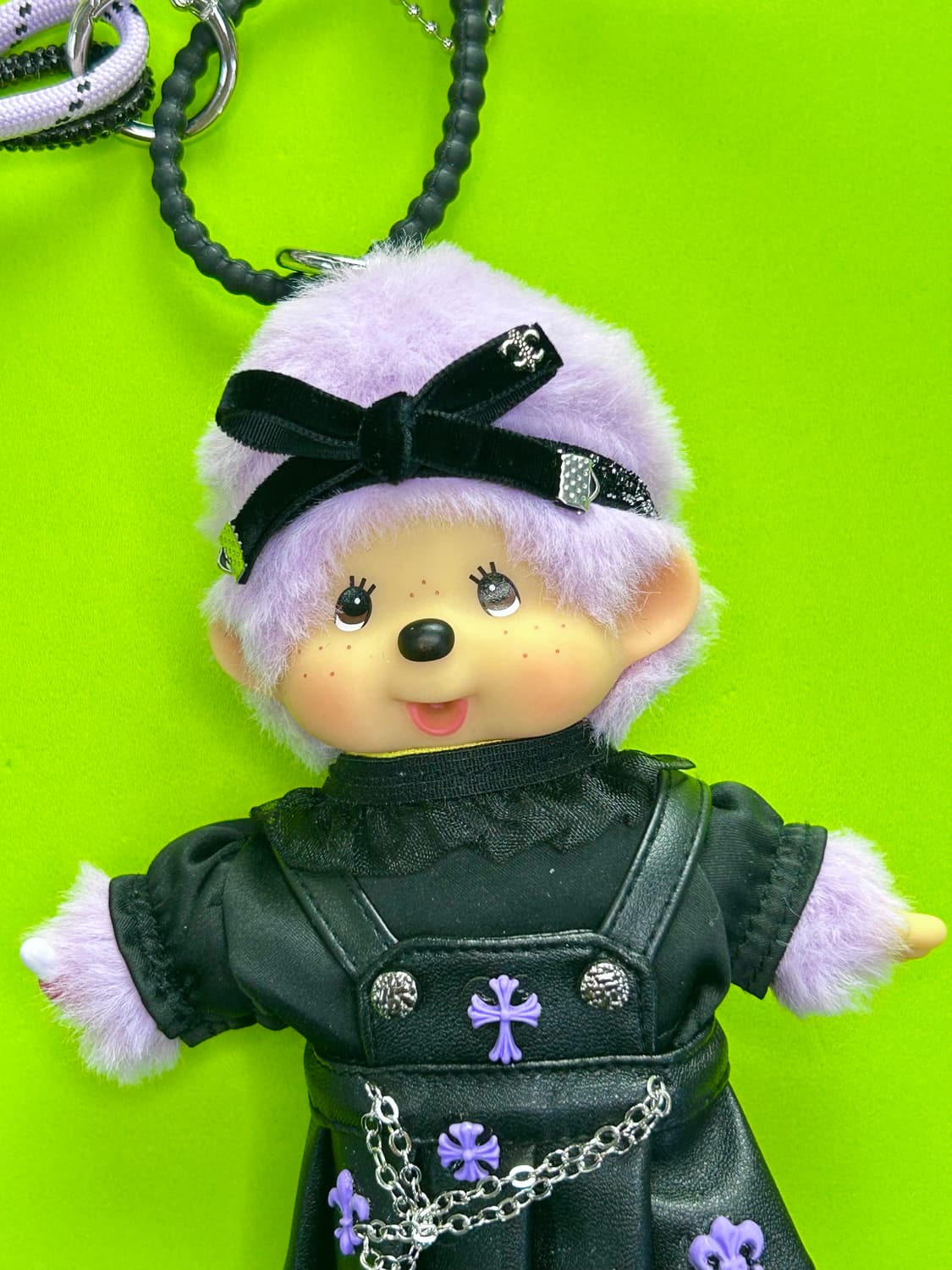 (8)정품몬치치💜힙한퍼플 고스걸 커스텀키링 상품이미지4