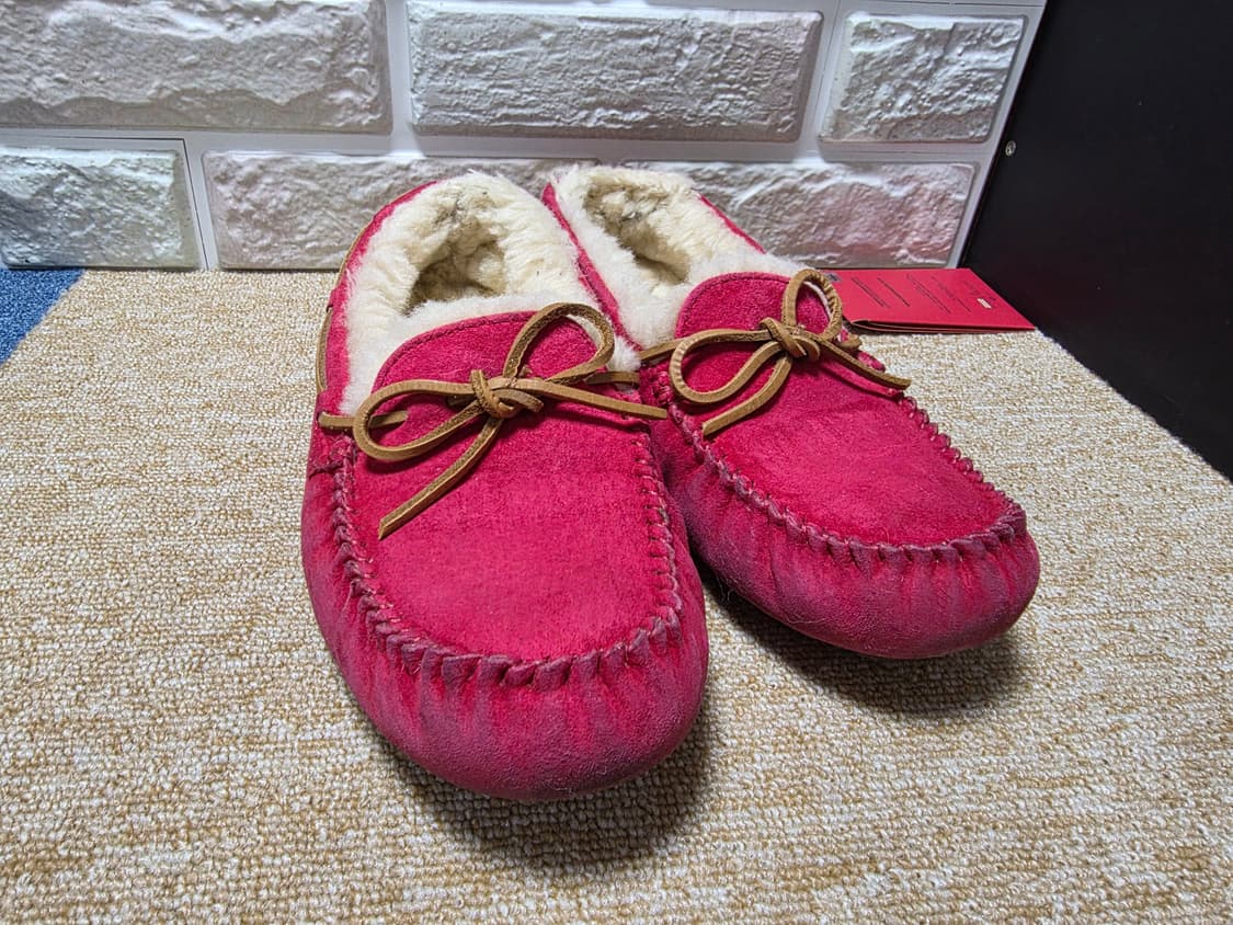 어그 UGG 핑크 스웨이드 모카신 [260~265mm] 상품이미지1