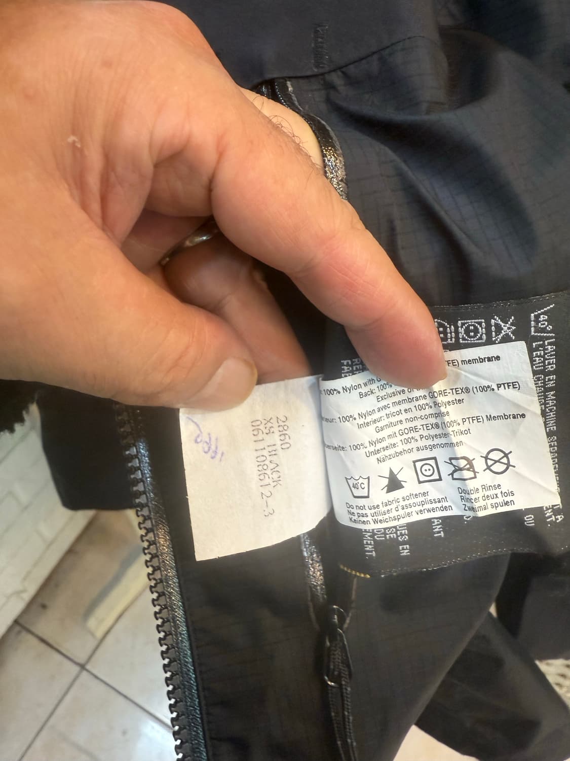 55-66 정품 아크테릭스 알파 SV 팝니다 상품이미지9